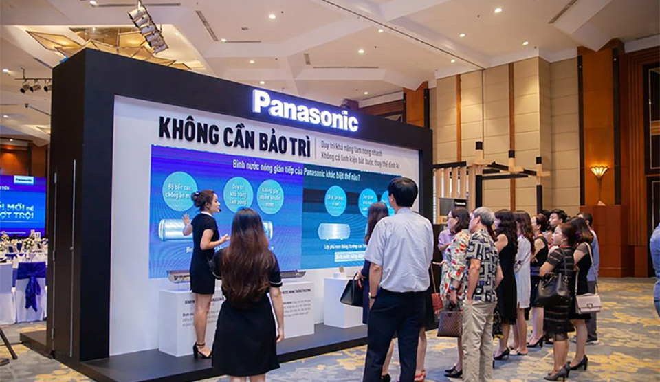 Hà Nội, 26/7/2019, Panasonic ra mắt sản phẩm bình nước nóng gián tiếp đầu tiên sản xuất tại Nhật
