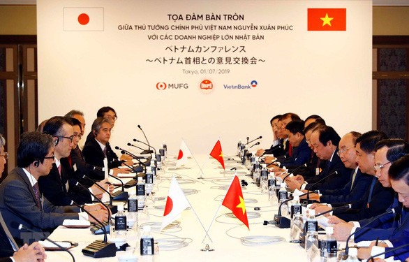 Thủ tướng Nguyễn Xuân Phúc tọa đàm với các doanh nghiệp lớn của Nhật Bản - Ảnh nguồn: TTXVN