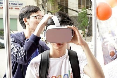 Trải nghiêm công nghệ thực tế ảo tại Job Fair